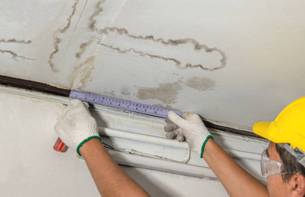24/7 Emergency Commercial Water Damage Restoration experts in Forest Hills, MI